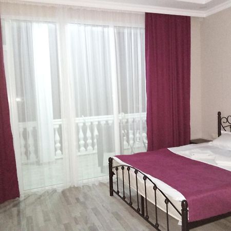 Geno Guest House Kvariati Dış mekan fotoğraf